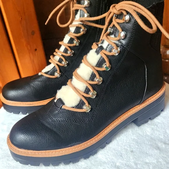 Indigo RD Black Izma Faux Fur Hiking Booties- Size 8M - Picture 8 of 13